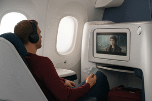 business class de Air France -comodidad espacio puerto de carga privacidad lectura comodidad vuelos largos espacio cama cobija almohada viajes servicio puntos precio